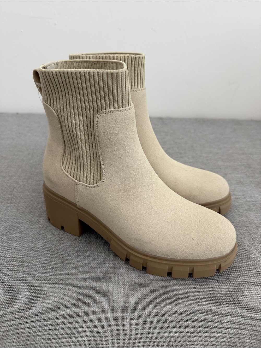 Neutral Rib-Knit Chelsea Lug Booties - Women's Beige
